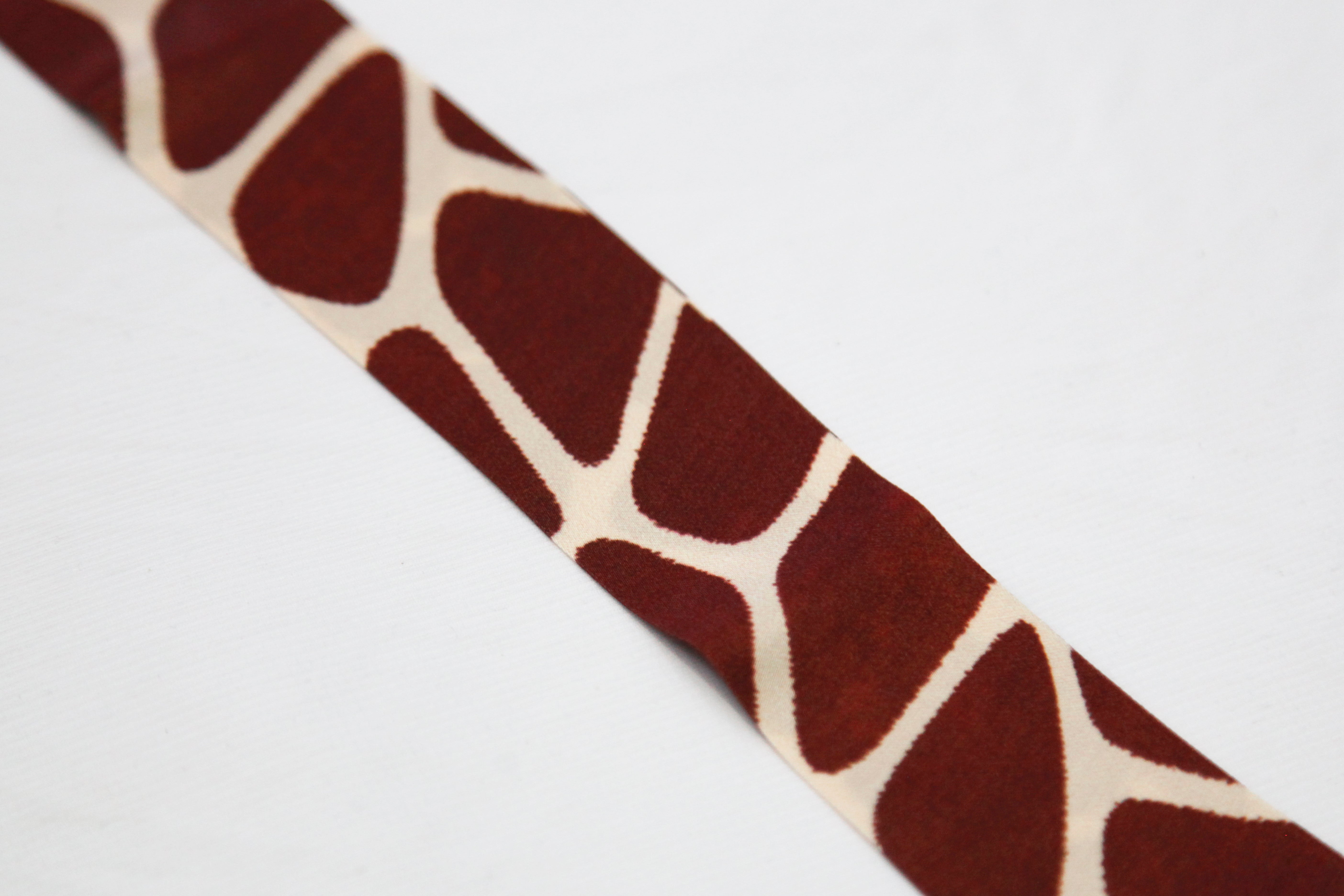 Giraffe Hexagon Silk Foulard