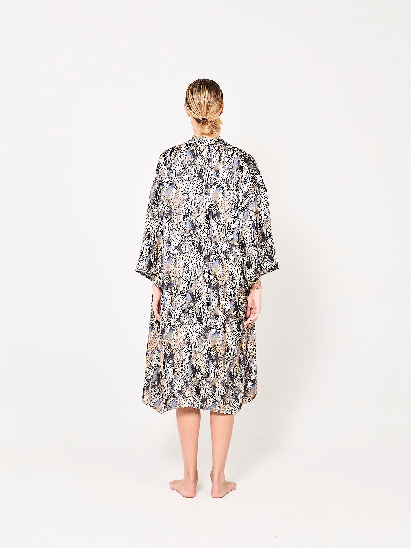 Urban Jungle Silk Kimono (Woman)
