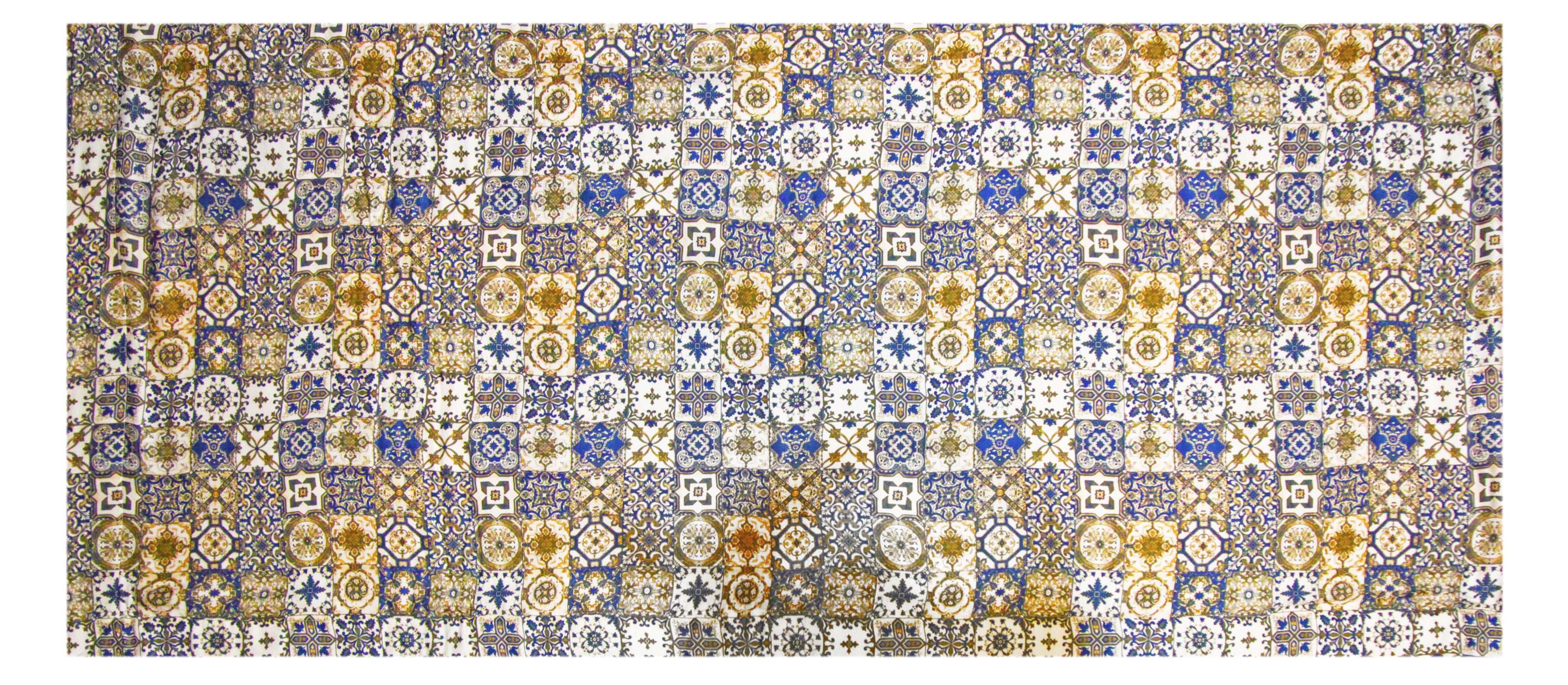 Azulejo Mosaique Bronze Silk Towel