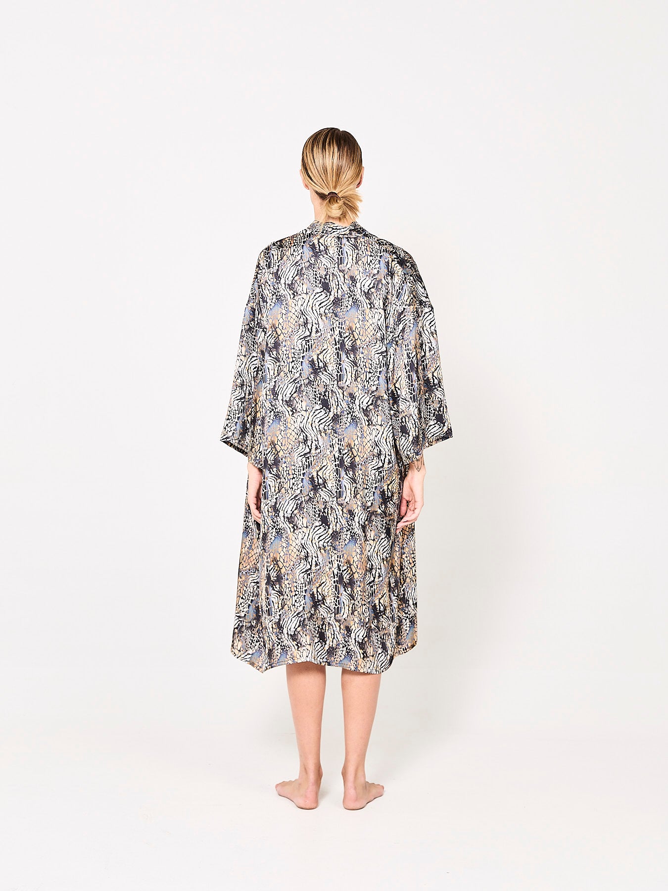 Urban Jungle Silk Kimono (Woman)