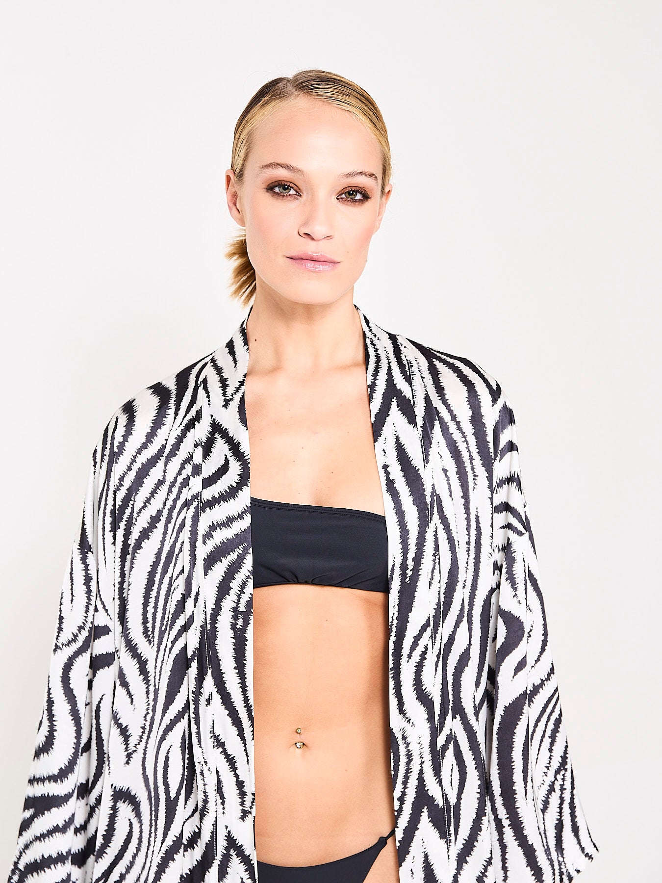 Zebra Zen Silk Kimono (Woman)