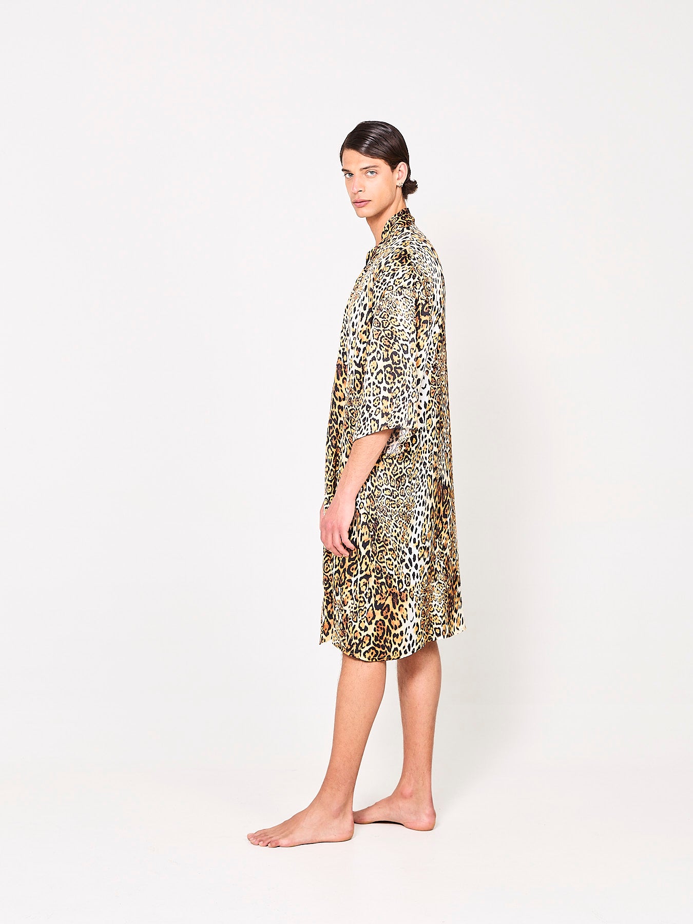 Lush Leopard Silk Kimono Man