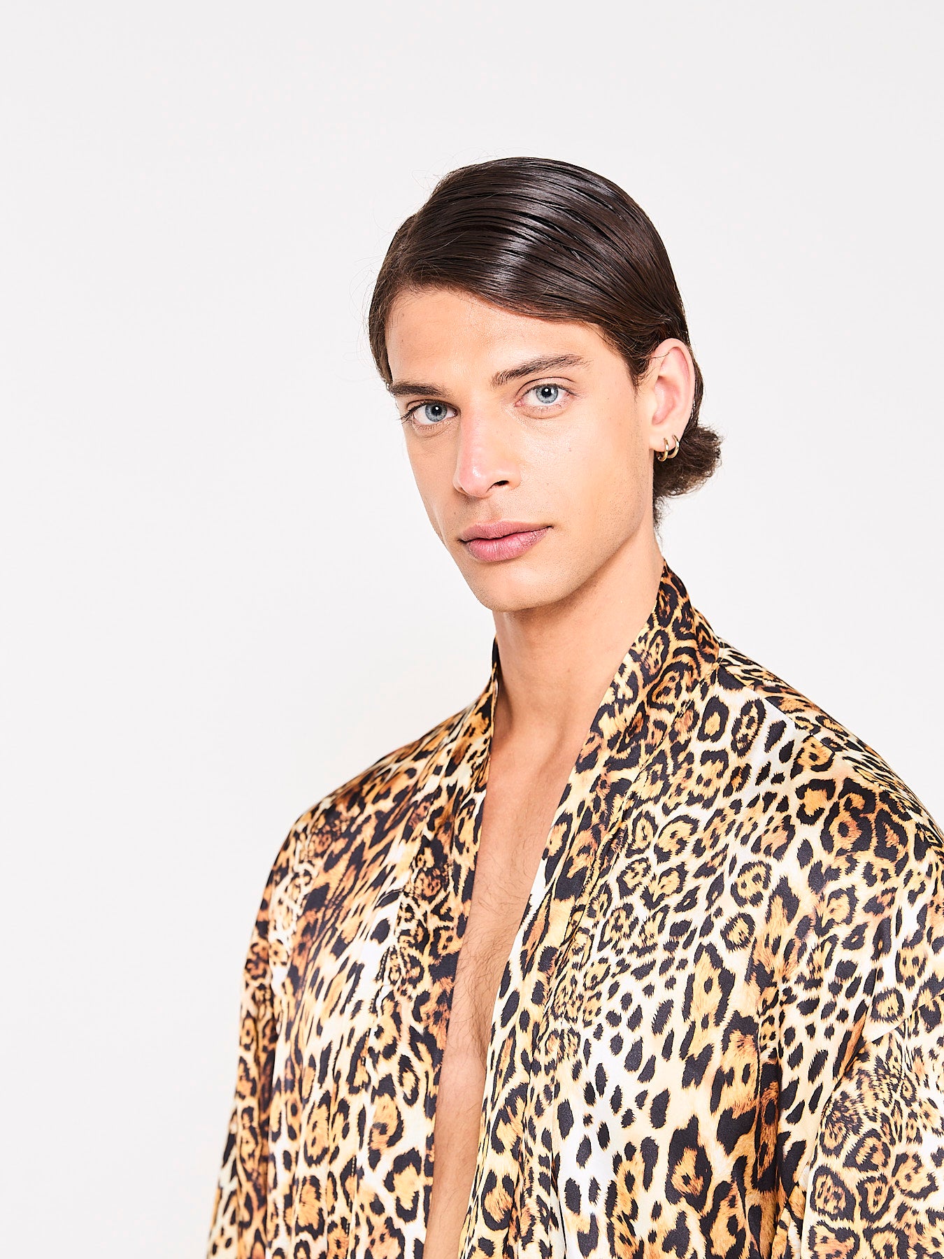 Lush Leopard Silk Kimono (Man)