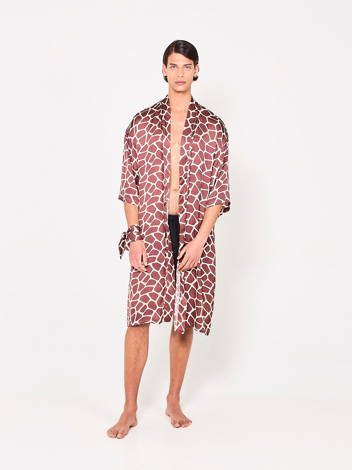 Giraffe Hexagon Silk Kimono (Man)