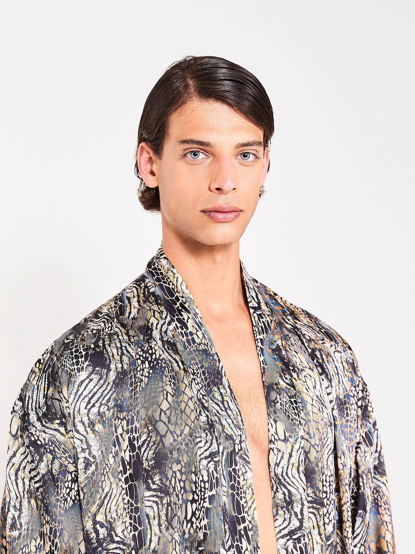 Urban Jungle Silk Kimono (Man)