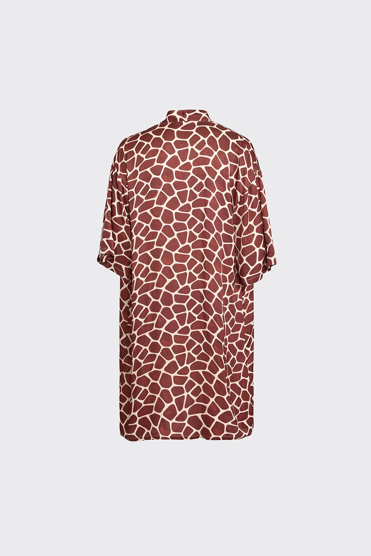 Giraffe Hexagon Silk Kimono (Man)